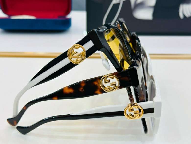 Picture of Gucci Sunglasses _SKUfw56969258fw